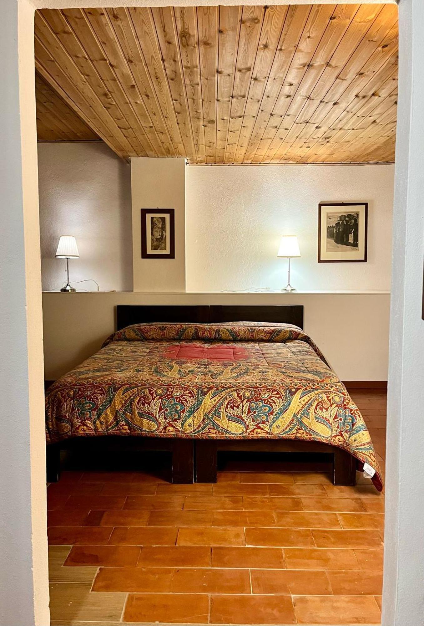 B&B Gennarcu Ussàssai Buitenkant foto