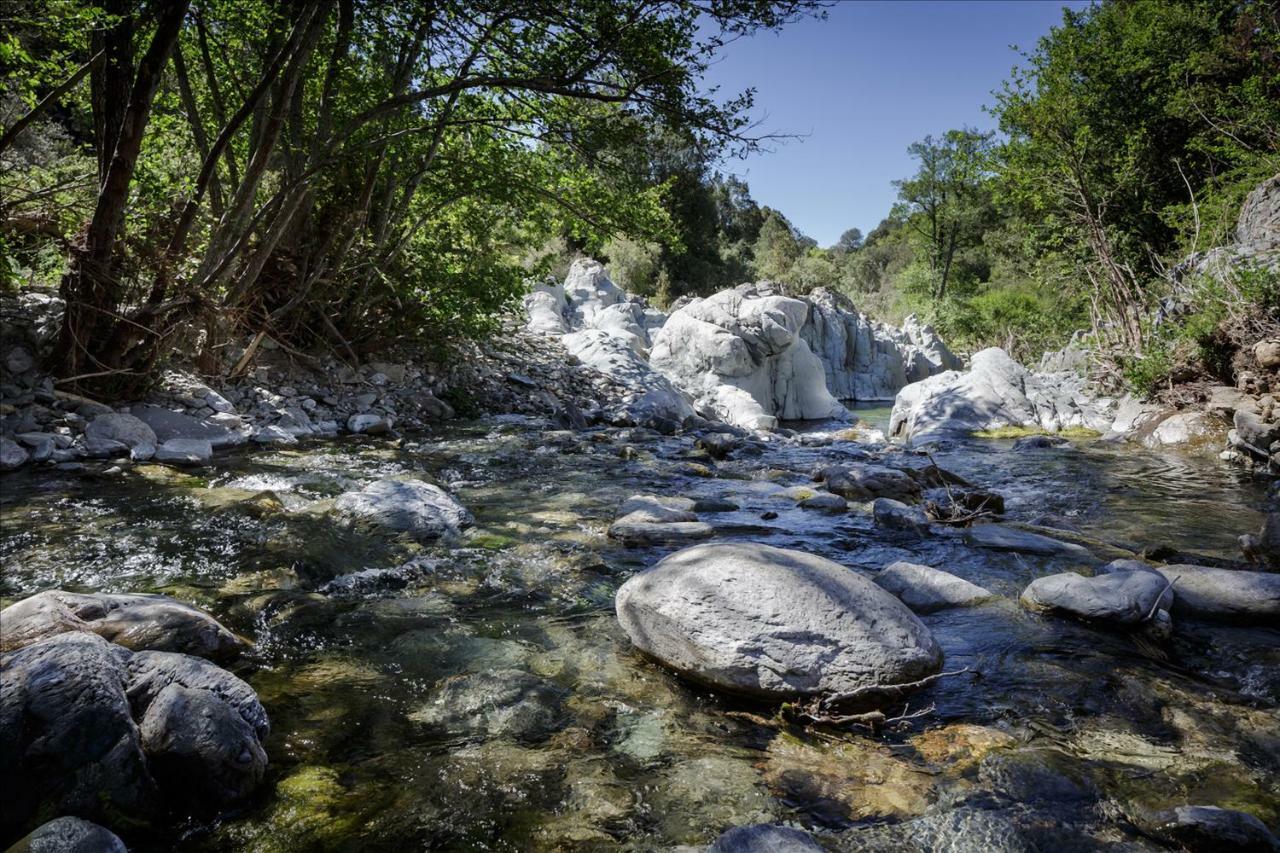 B&B Gennarcu Ussàssai Buitenkant foto