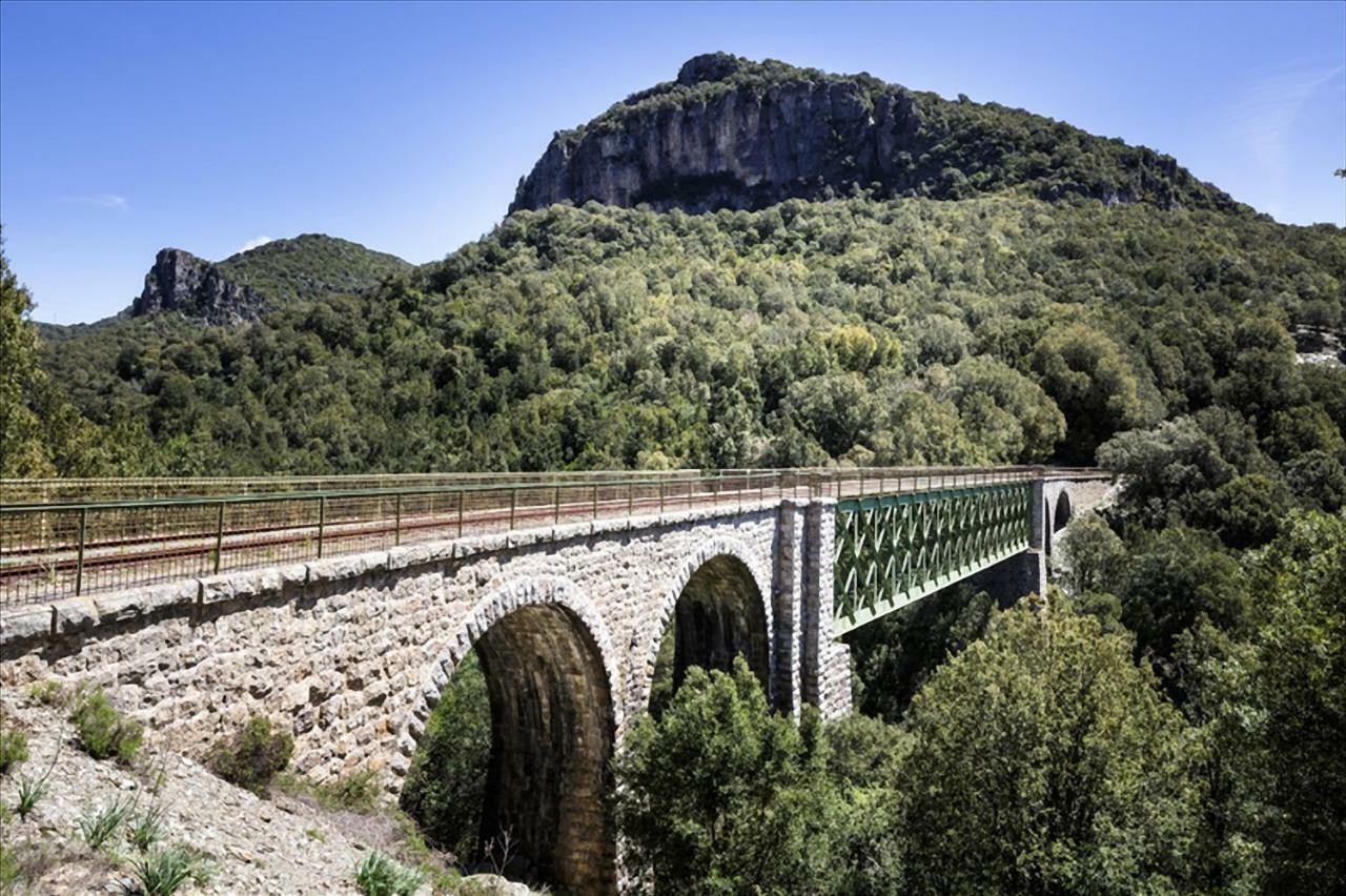 B&B Gennarcu Ussàssai Buitenkant foto